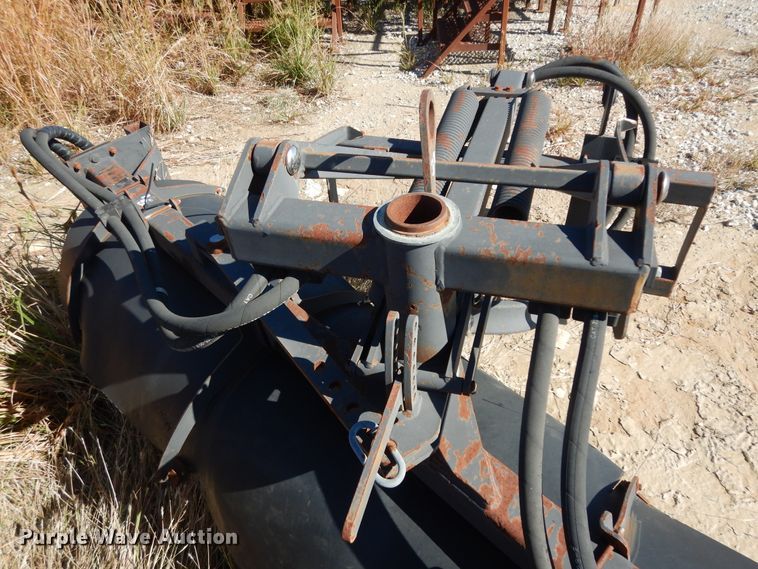 image for item DI8544 Caterpillar BA25  broom