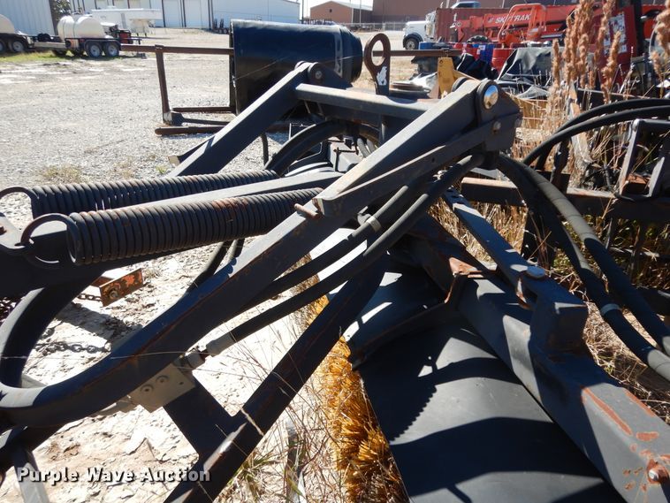 image for item DI8544 Caterpillar BA25  broom