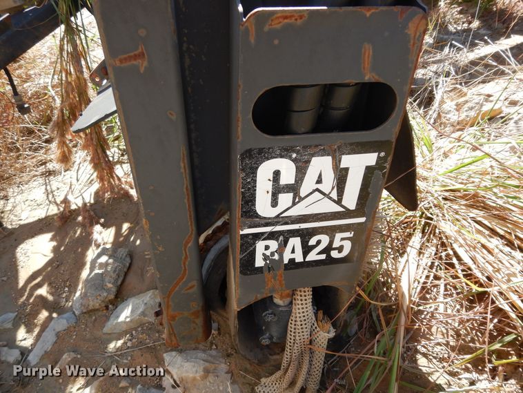image for item DI8545 Caterpillar BA25  broom