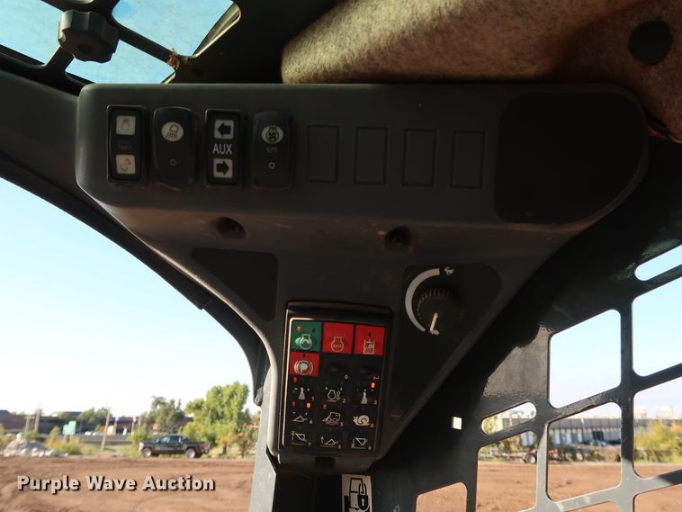 image for item DJ2417 2013 John Deere 333E  tracked skid steer loader