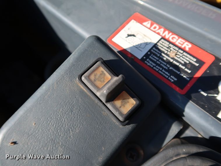 image for item DJ2417 2013 John Deere 333E  tracked skid steer loader