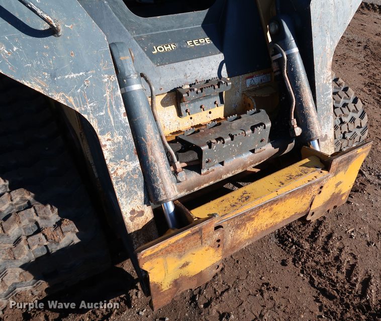 image for item DJ2417 2013 John Deere 333E  tracked skid steer loader