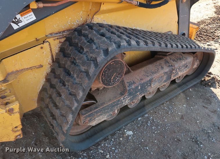 image for item DJ2417 2013 John Deere 333E  tracked skid steer loader