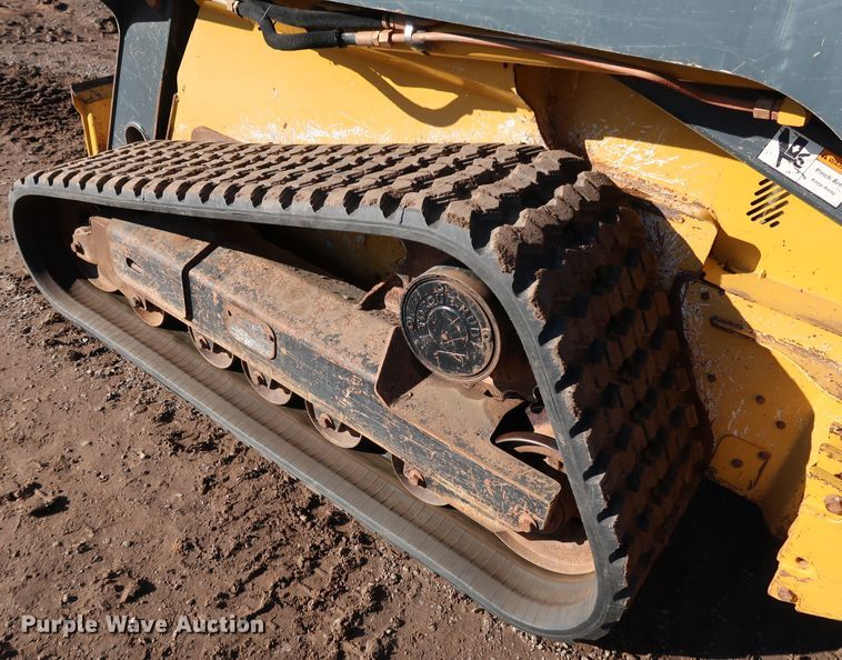 image for item DJ2417 2013 John Deere 333E  tracked skid steer loader