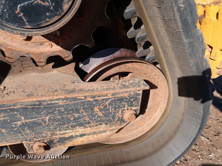 image for item DJ2417 2013 John Deere 333E  tracked skid steer loader