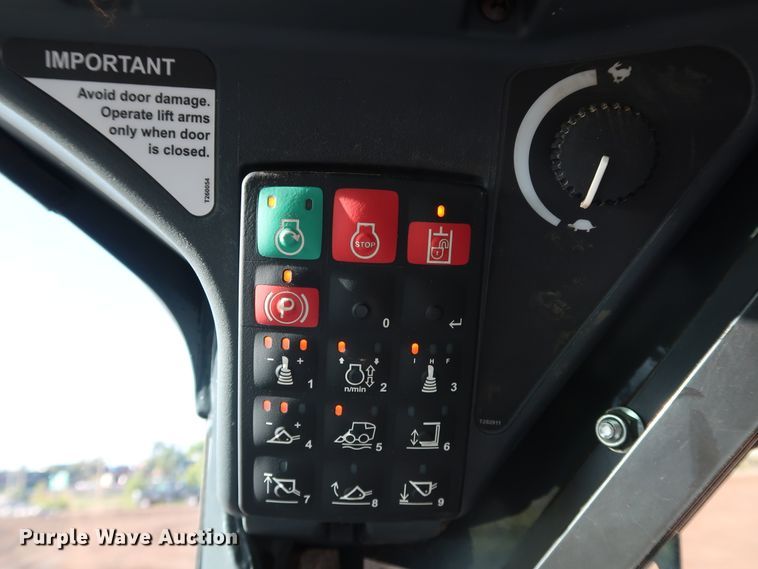 image for item DJ2418 2017 John Deere 333G  tracked skid steer loader