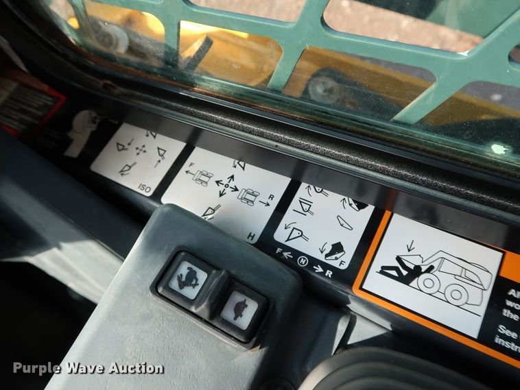 image for item DJ2418 2017 John Deere 333G  tracked skid steer loader