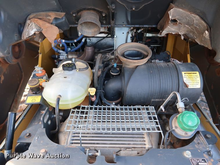 image for item DJ2418 2017 John Deere 333G  tracked skid steer loader