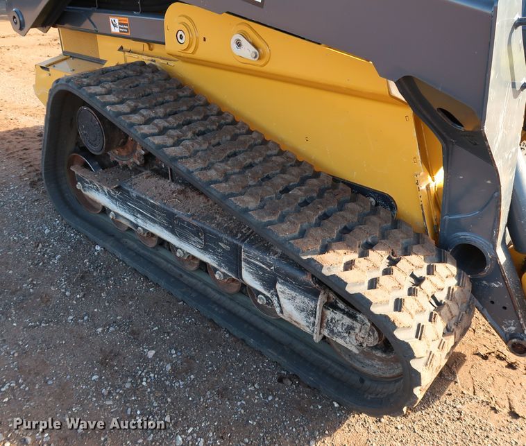 image for item DJ2418 2017 John Deere 333G  tracked skid steer loader