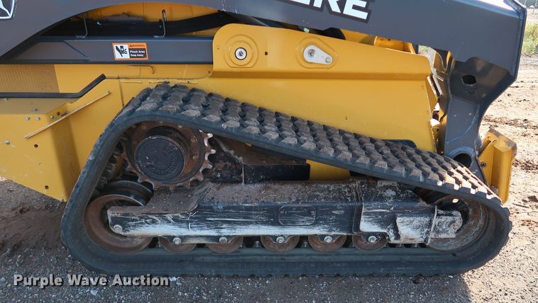 image for item DJ2418 2017 John Deere 333G  tracked skid steer loader