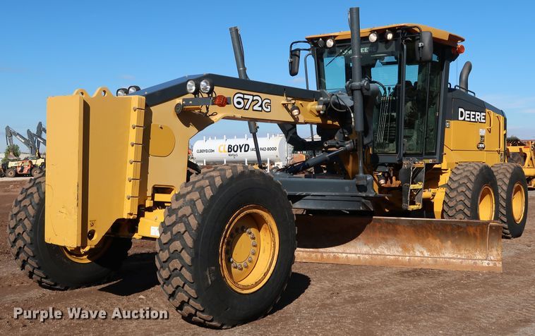 image for item DJ2420 2016 John Deere 672G  motor grader