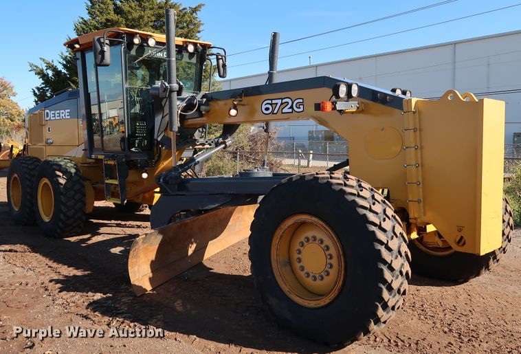 image for item DJ2420 2016 John Deere 672G  motor grader