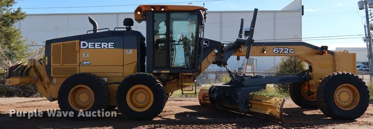 image for item DJ2420 2016 John Deere 672G  motor grader