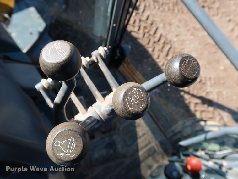 image for item DJ2420 2016 John Deere 672G  motor grader