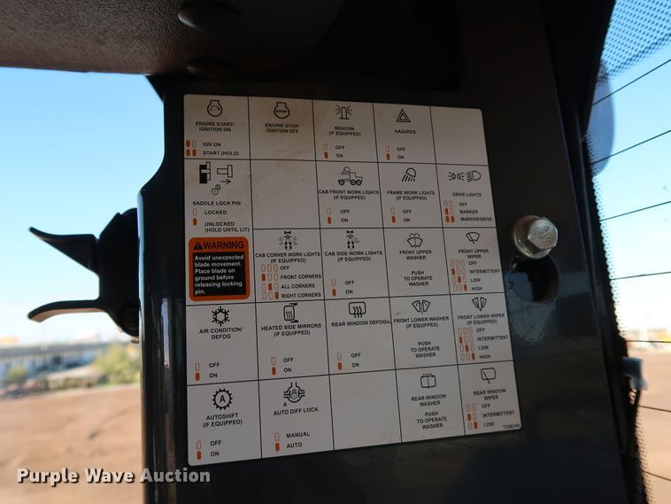 image for item DJ2420 2016 John Deere 672G  motor grader