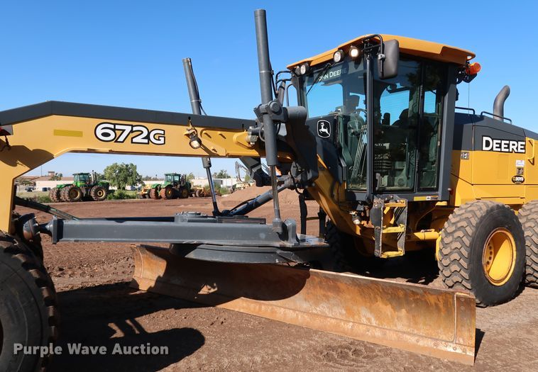 image for item DJ2420 2016 John Deere 672G  motor grader