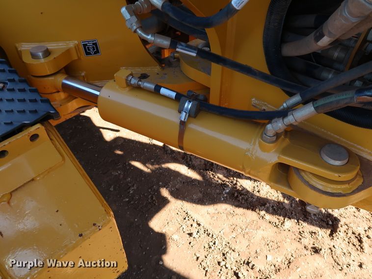 image for item DJ2420 2016 John Deere 672G  motor grader