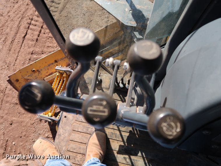 image for item DJ2421 2016 John Deere 672G  motor grader