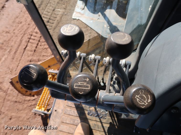 image for item DJ2421 2016 John Deere 672G  motor grader