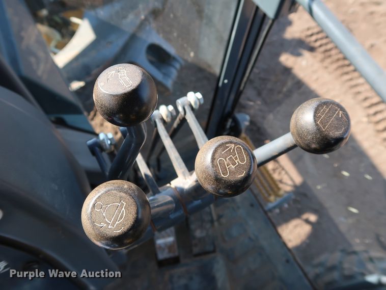 image for item DJ2421 2016 John Deere 672G  motor grader