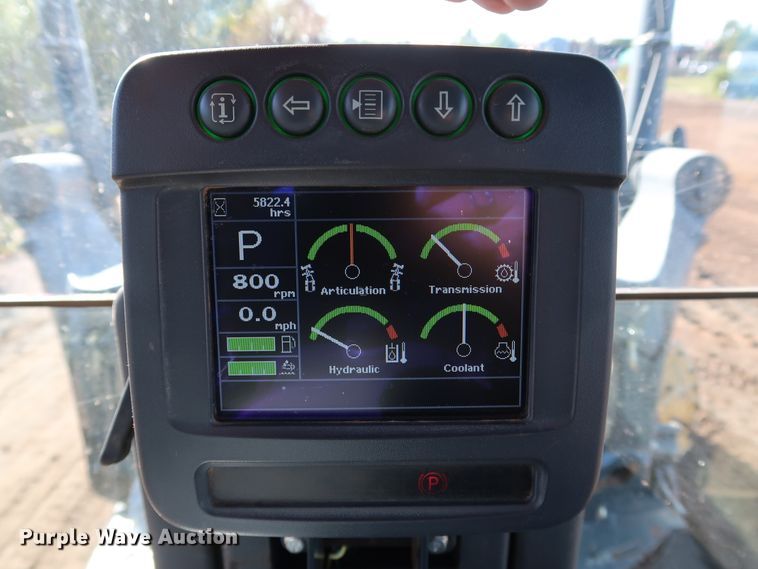 image for item DJ2421 2016 John Deere 672G  motor grader