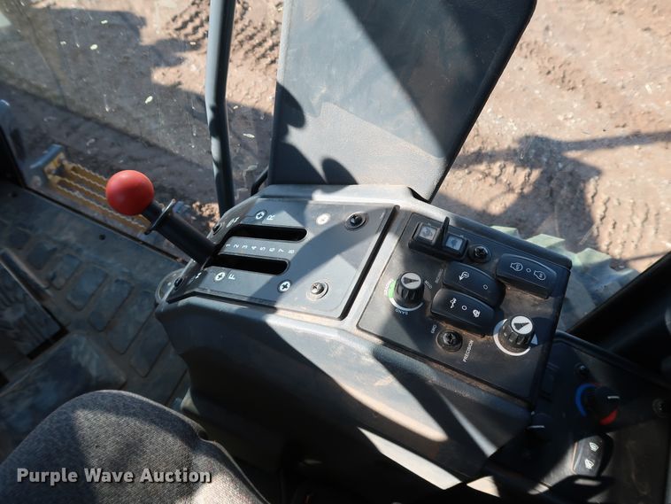 image for item DJ2421 2016 John Deere 672G  motor grader