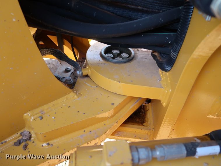 image for item DJ2421 2016 John Deere 672G  motor grader