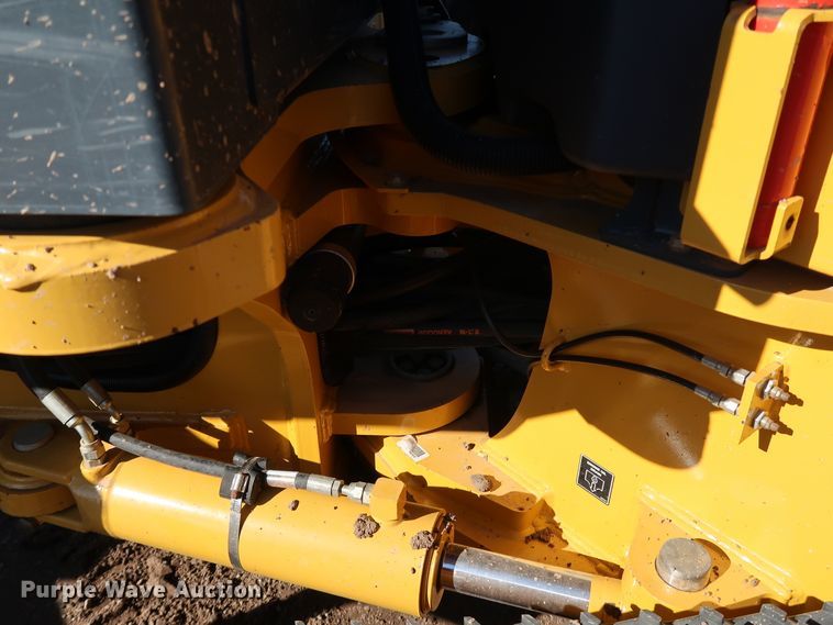 image for item DJ2421 2016 John Deere 672G  motor grader