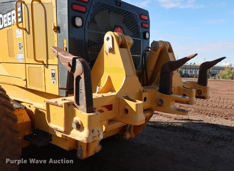 image for item DJ2421 2016 John Deere 672G  motor grader