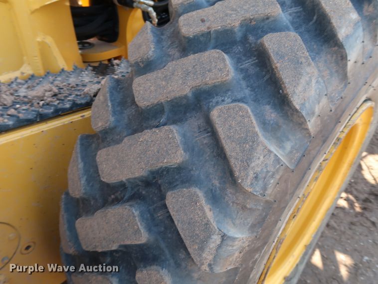 image for item DJ2421 2016 John Deere 672G  motor grader