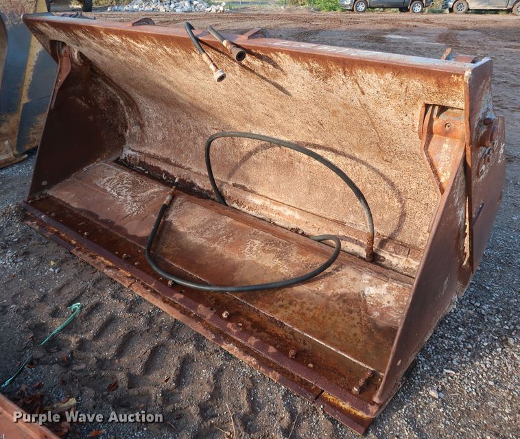 image for item DJ2425 JRB 624H  four-in-one loader bucket