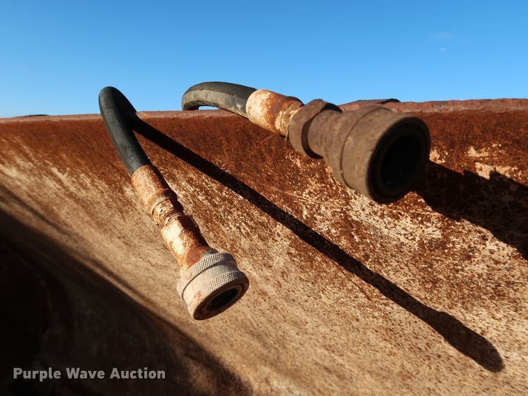 image for item DJ2425 JRB 624H  four-in-one loader bucket