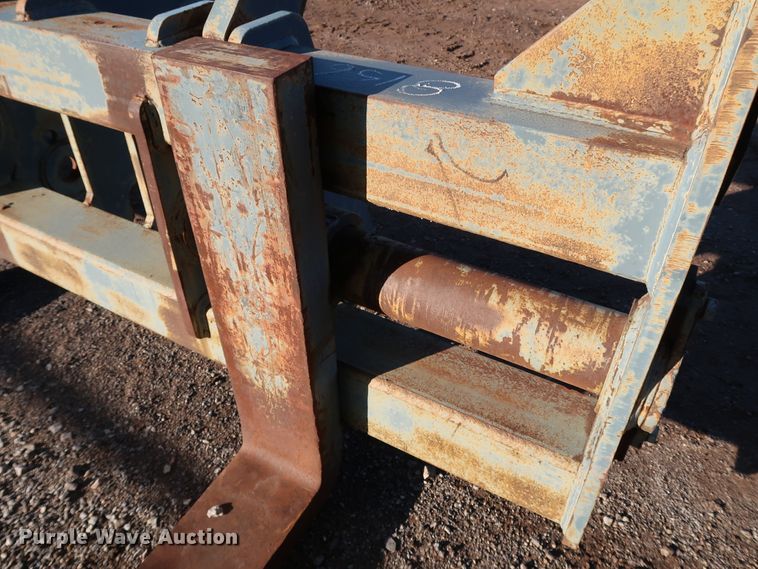 image for item DJ2426 Pemberton 7099 JD744VPF  forks