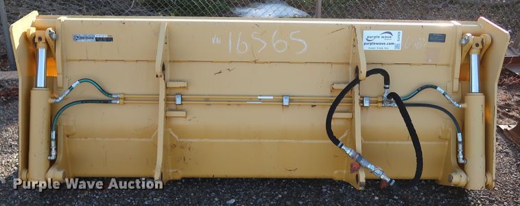 image for item DJ2428 John Deere AT447318 four-in-one bucket