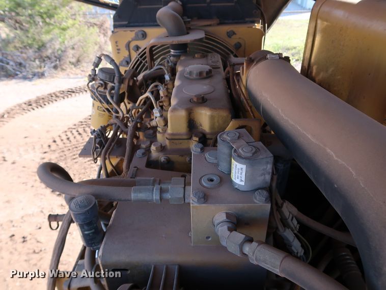 image for item DJ2429 1999 Caterpillar PS-150B  pneumatic roller