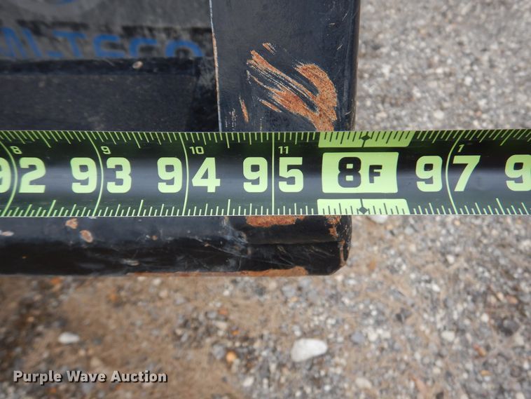 image for item DJ7421 2013 Mack Granite GU713  vacuum truck