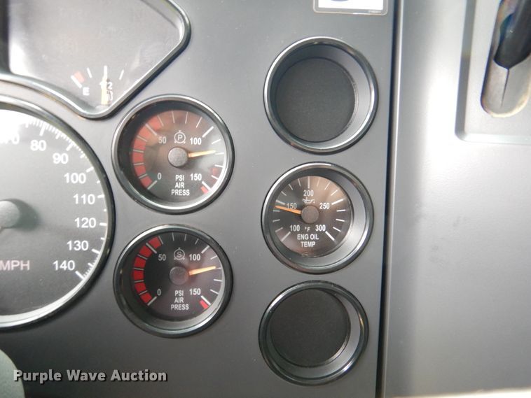 image for item DJ7421 2013 Mack Granite GU713  vacuum truck