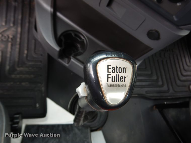 image for item DJ7421 2013 Mack Granite GU713  vacuum truck