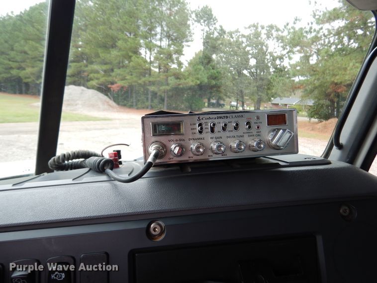 image for item DJ7421 2013 Mack Granite GU713  vacuum truck