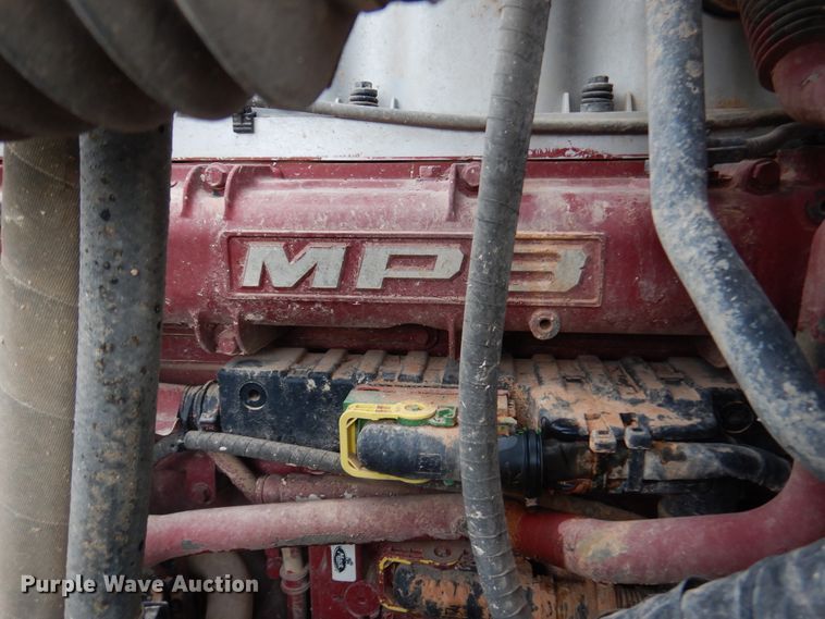 image for item DJ7421 2013 Mack Granite GU713  vacuum truck