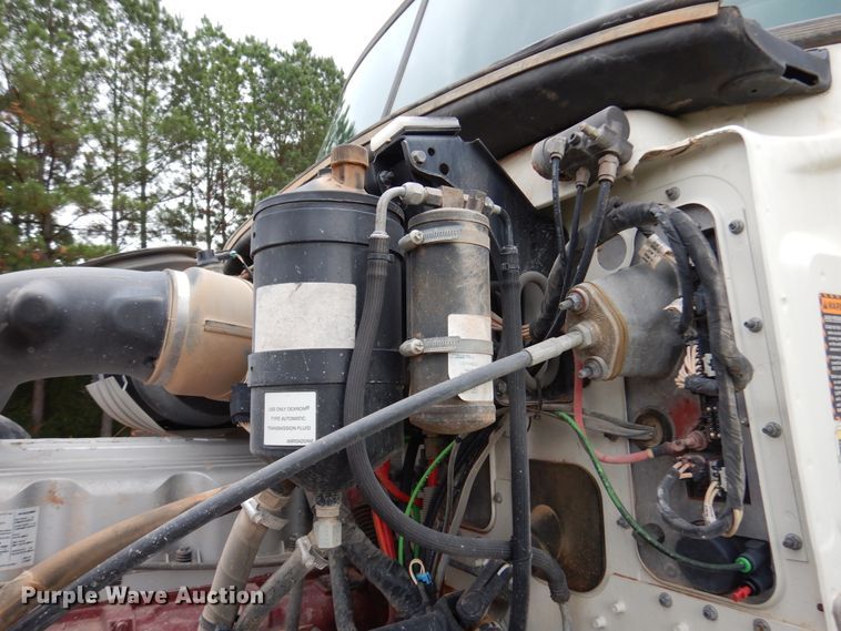 image for item DJ7421 2013 Mack Granite GU713  vacuum truck