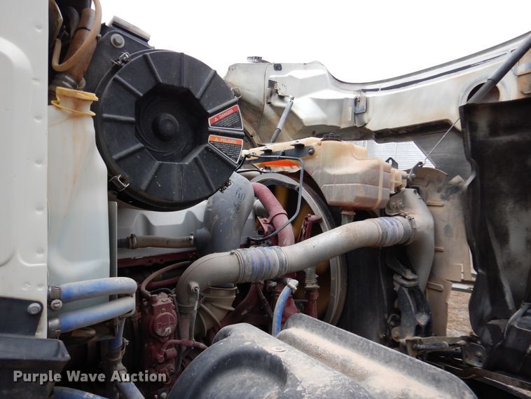 image for item DJ7421 2013 Mack Granite GU713  vacuum truck