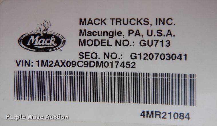 image for item DJ7421 2013 Mack Granite GU713  vacuum truck