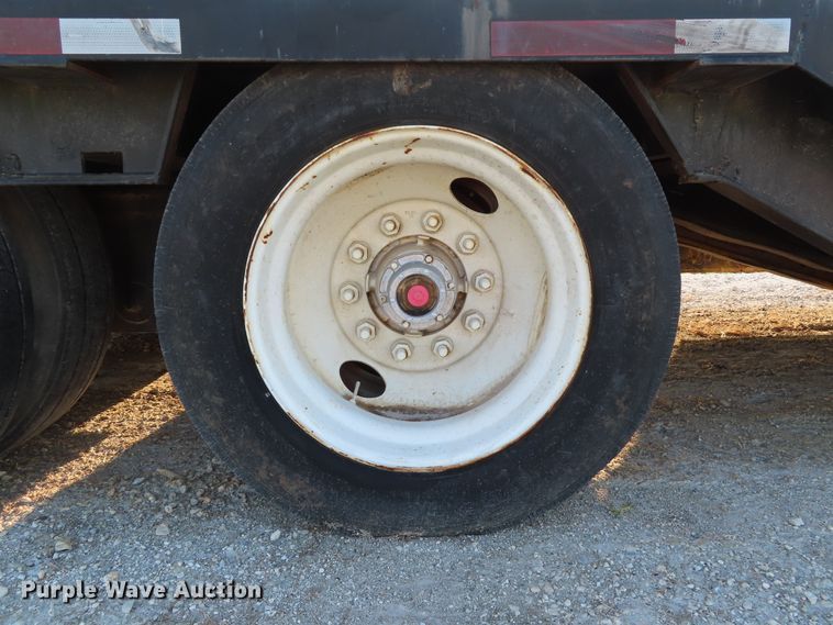 image for item DJ7428 1995 Cottrell CS-14L  double drop deck equipment trailer