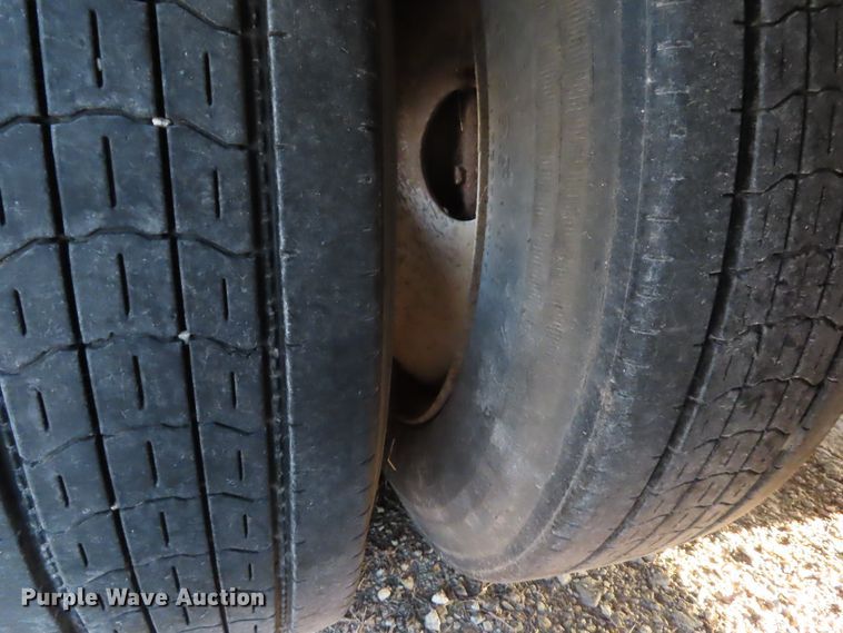 image for item DJ7428 1995 Cottrell CS-14L  double drop deck equipment trailer