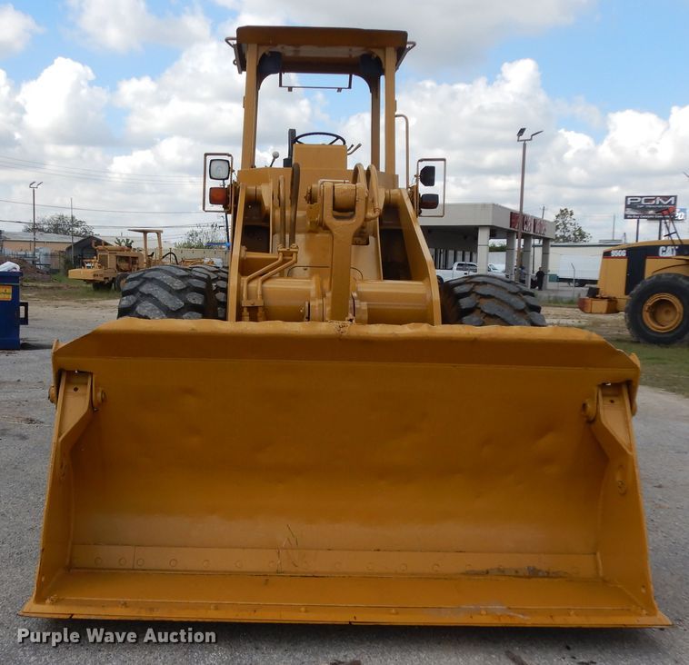 image for item DJ7441 1989 John Deere 544E  wheel loader