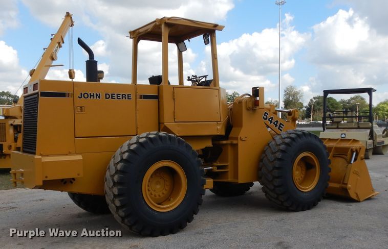 image for item DJ7441 1989 John Deere 544E  wheel loader