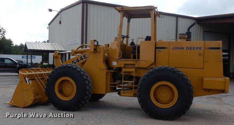 image for item DJ7441 1989 John Deere 544E  wheel loader