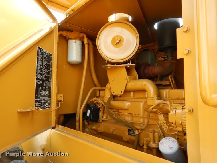 image for item DJ7441 1989 John Deere 544E  wheel loader