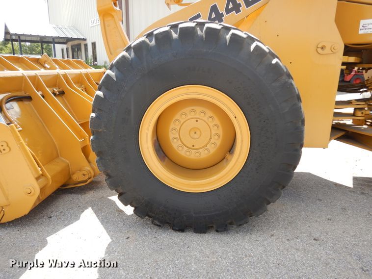 image for item DJ7441 1989 John Deere 544E  wheel loader